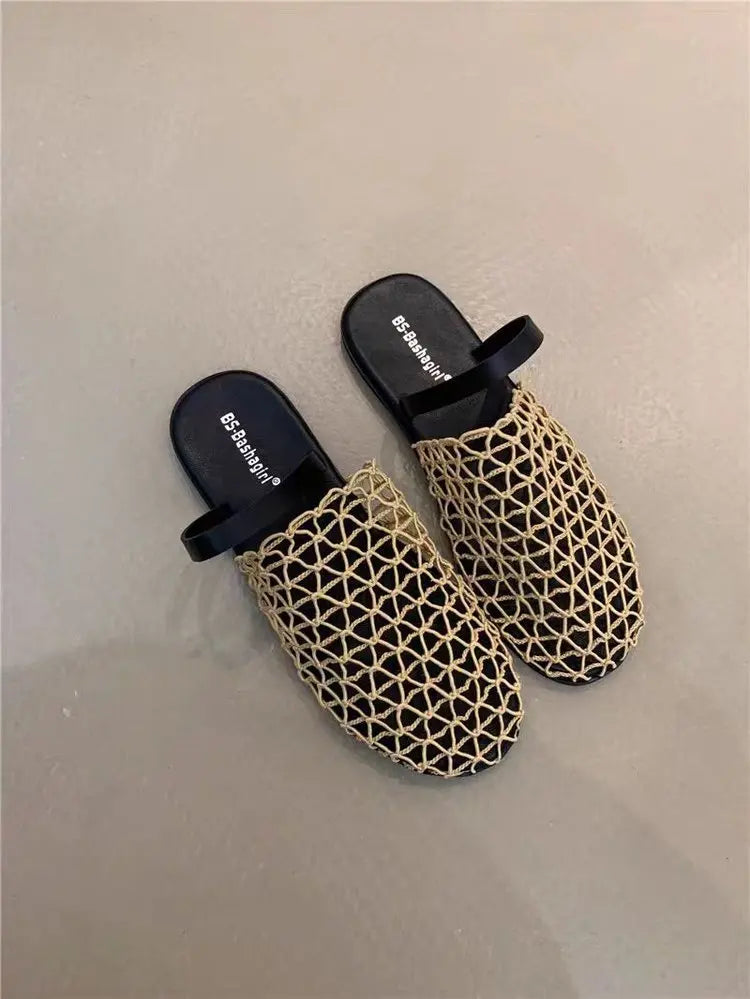 Woven Mesh Flat Slippers for Women Lightweight Breathable Open Toe Casual Sandals Black Trim Mule Shoes Summer Beach Walking