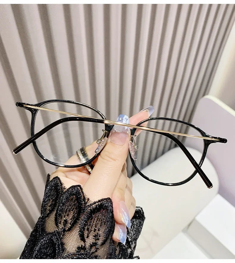 Reading glasseAnti Blue Light Round Frame Presbyopia Glasses Retro Circular Reading Glasses Ultra Light Unisex Far Sight Glasses
