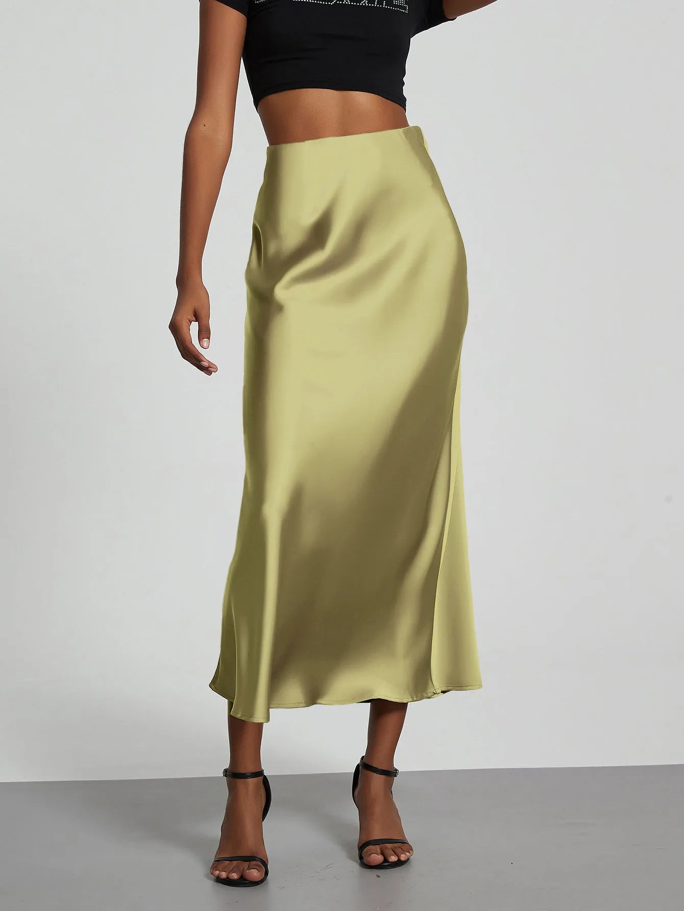 Minimalist Satin Midi Skirt  High Waist Bias Cut Flowy Hem Top for Office & Casual Streetwear