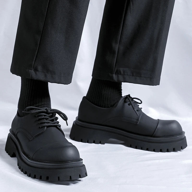 New Shoes Thick Sole Japan Korean Streetwear Casual Leather Shoes For Man Business Fashion Vintage Hipster Wedding Leather Shoe
