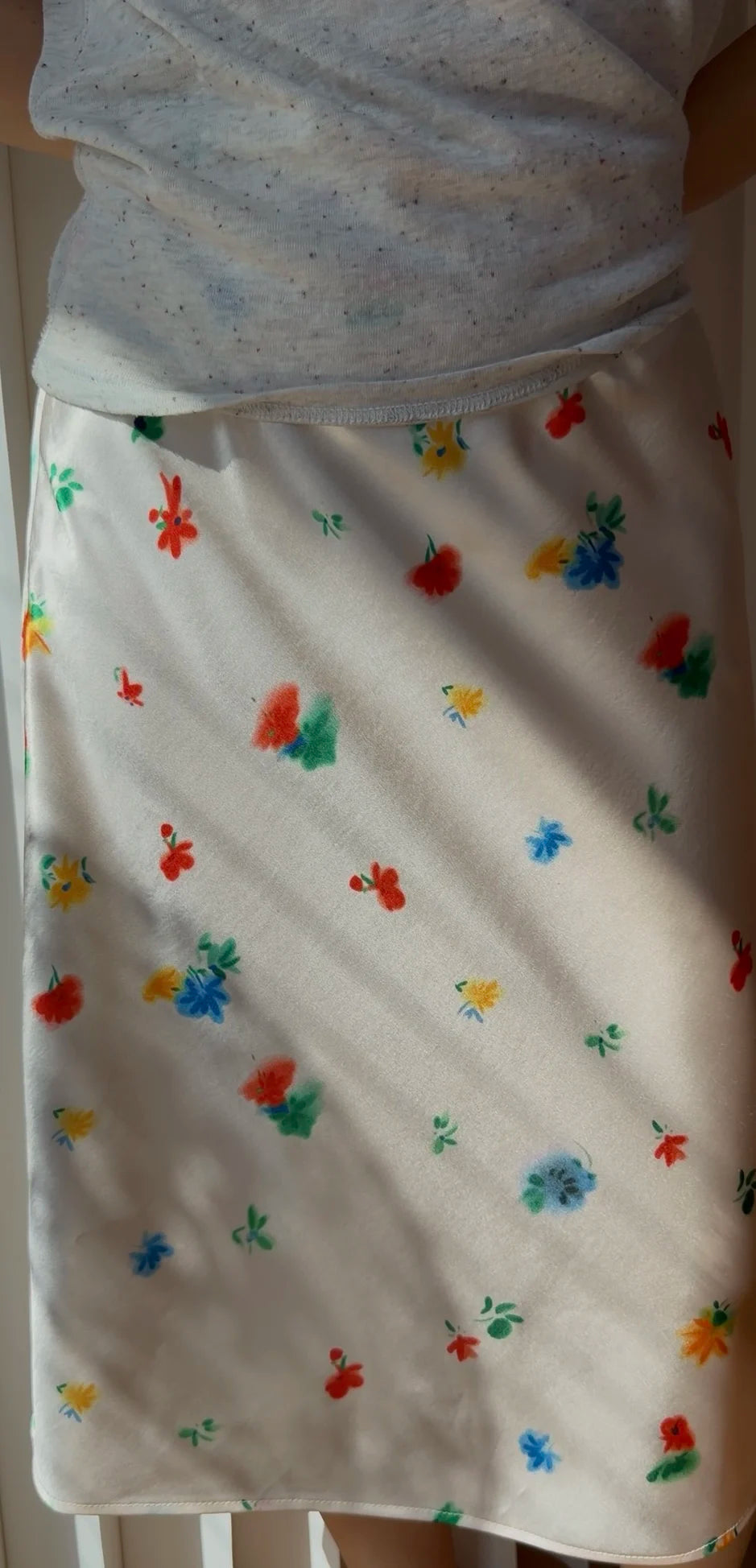 Women's Satin Floral Midi Skirt High Waist Bias Cut Slip Skirt Summer Casual A-Line French Style for Daily, Dating & Vacation