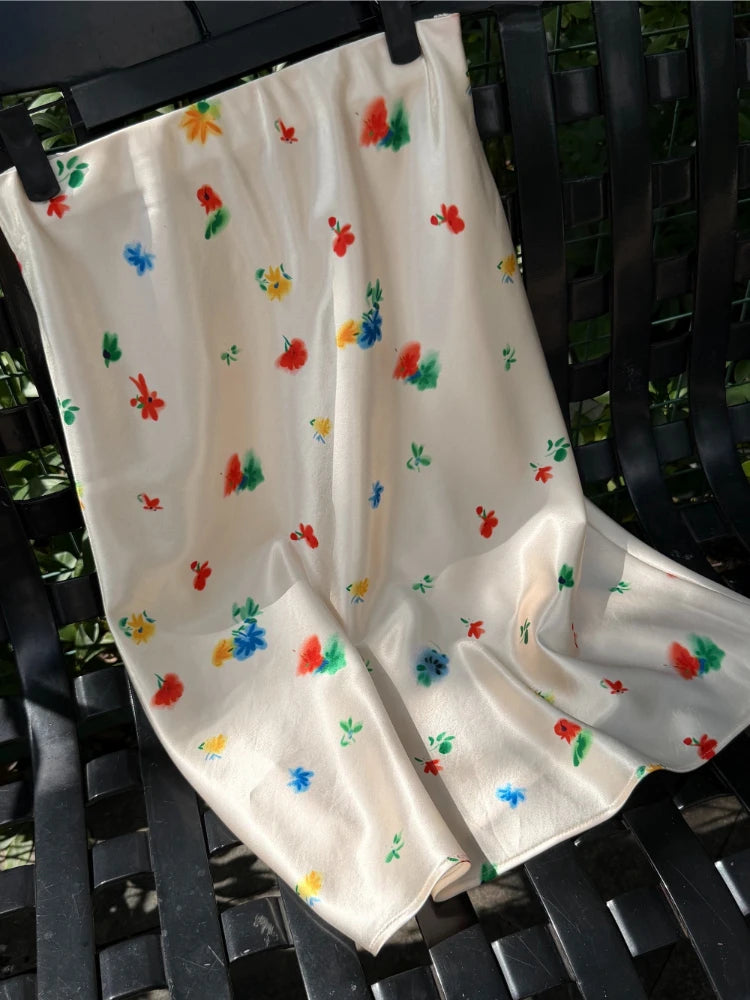 Women's Satin Floral Midi Skirt High Waist Bias Cut Slip Skirt Summer Casual A-Line French Style for Daily, Dating & Vacation