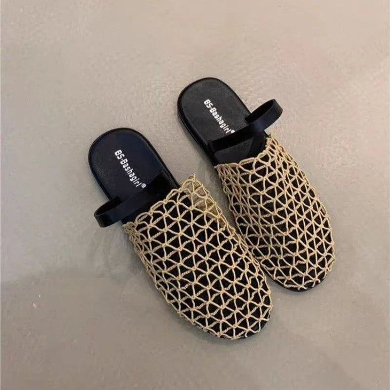 Woven Mesh Flat Slippers for Women Lightweight Breathable Open Toe Casual Sandals Black Trim Mule Shoes Summer Beach Walking