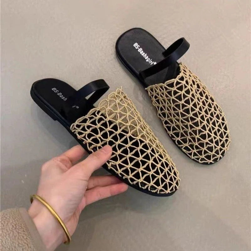 Woven Mesh Flat Slippers for Women Lightweight Breathable Open Toe Casual Sandals Black Trim Mule Shoes Summer Beach Walking