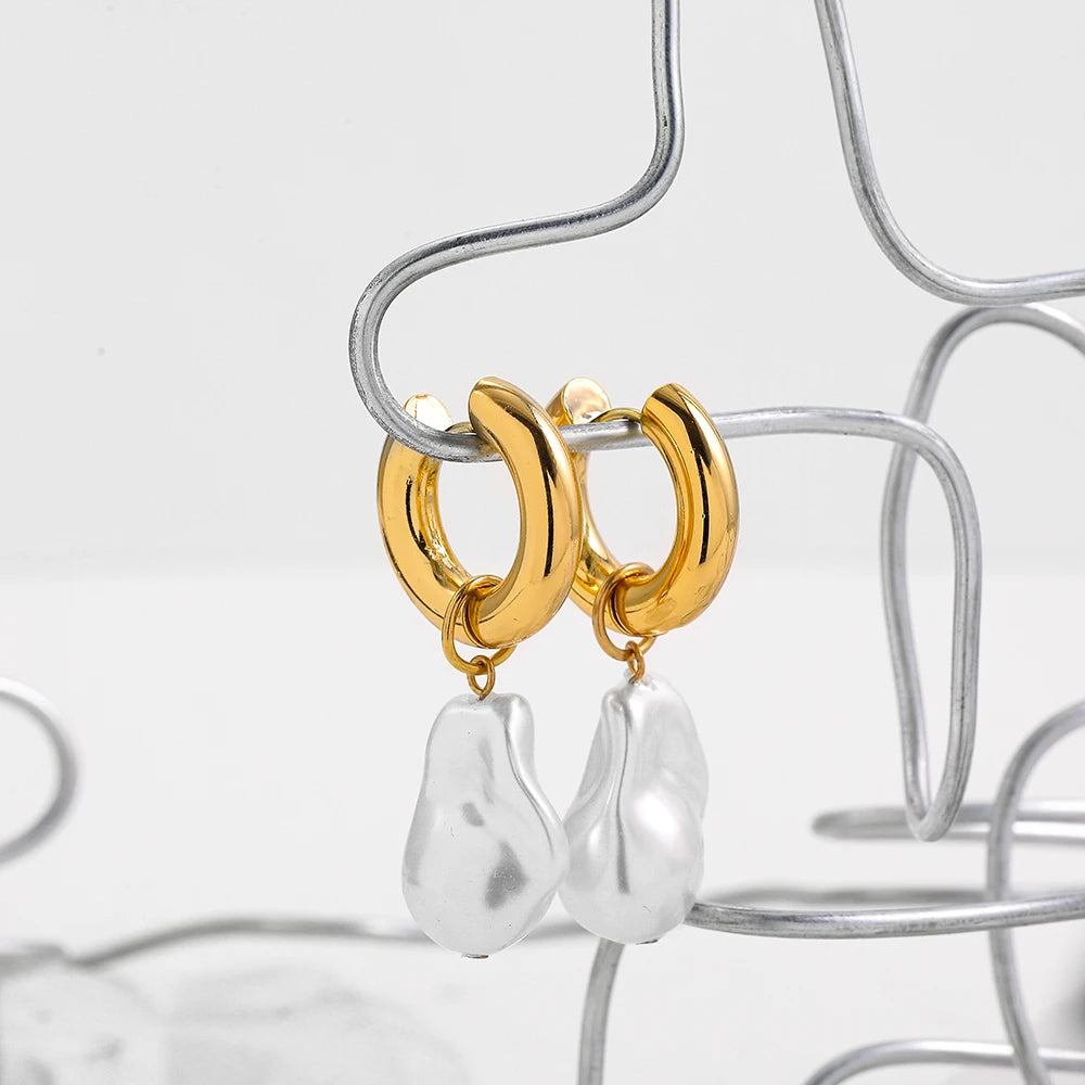 Baroque Pearls Shape Pendant Drop Earrings for Women Gold Plated Stainless Steel Round Circle Huggies Earring Fashion Jewelry