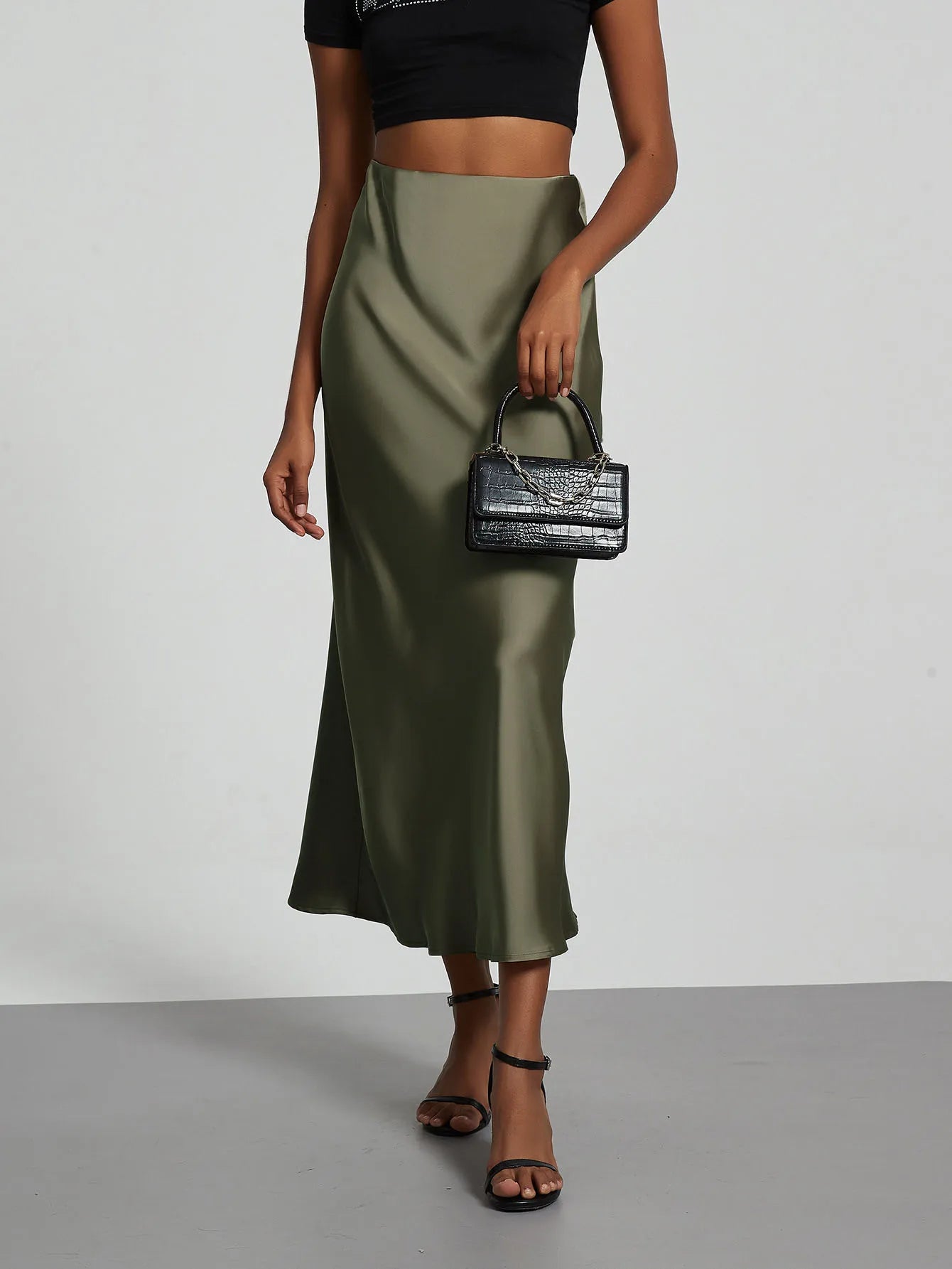 Minimalist Satin Midi Skirt  High Waist Bias Cut Flowy Hem Top for Office & Casual Streetwear