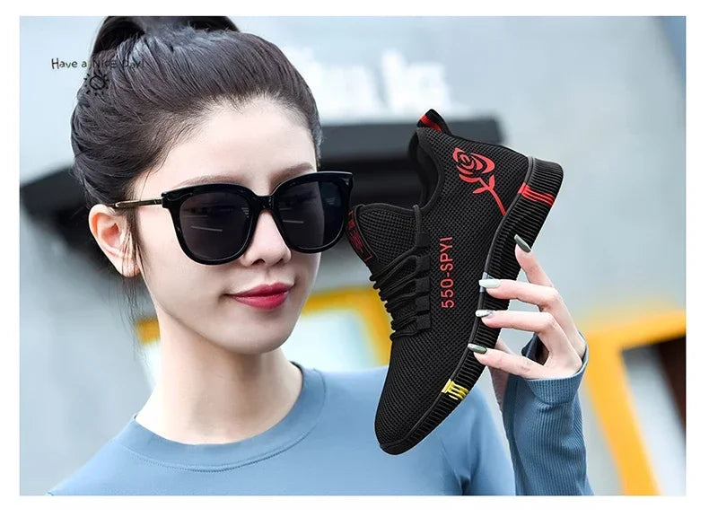 Tenis Feminino 2026 Women's Woven Shoes Air Mesh Light Soft Sneakers Female Flats Platform Lace Up Casual Shoes Basket Femme