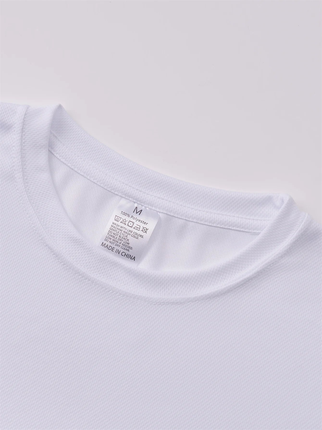 Men's T-shirt - Casual and Fashionable Short-sleeved T-shirt - High-end Summer Quick-drying T-shirt - Daily Commuting Men's Shir