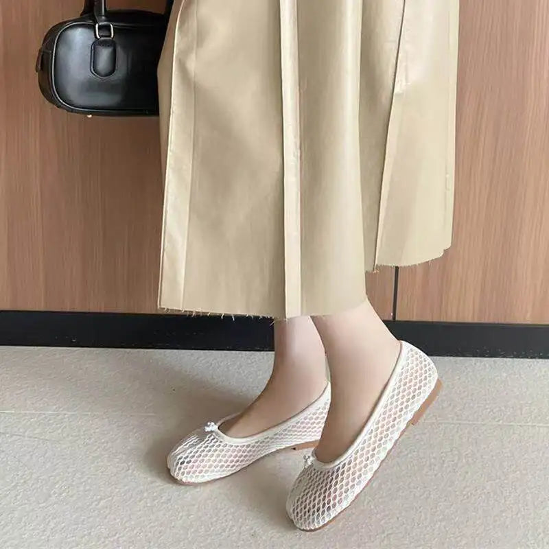 Women Mesh Tabi Split Toe Ballet Flats Summer Breathable Hollow Out Slip On Loafers Casual Comfortable Flat Shoes Zapatos Mujer