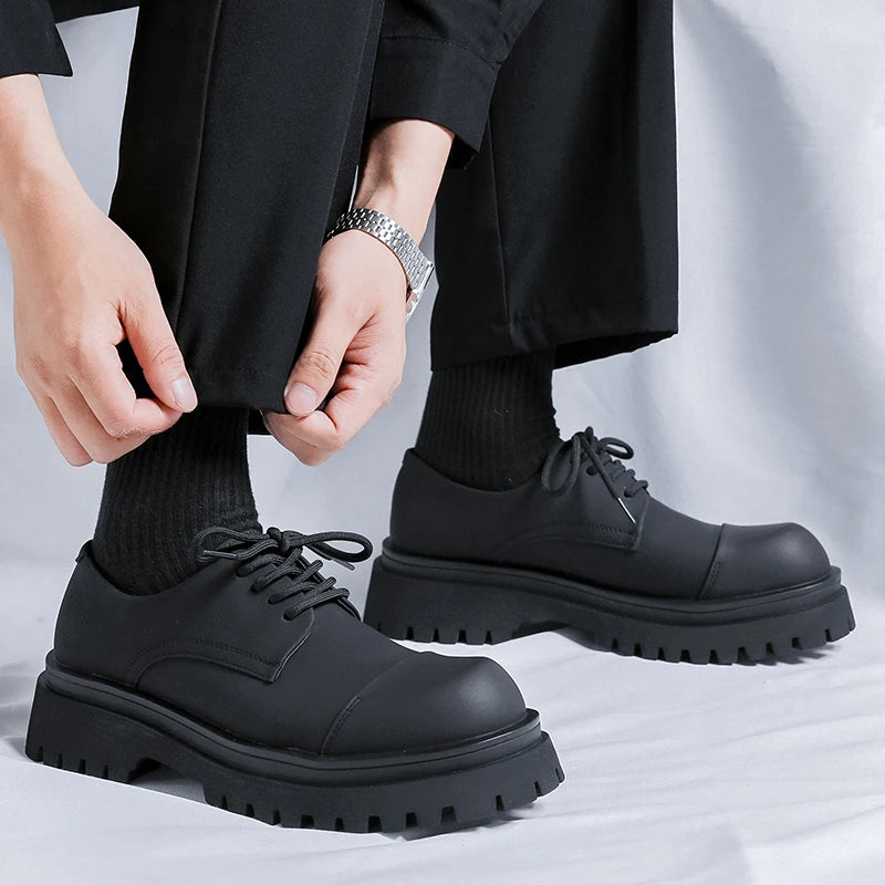New Shoes Thick Sole Japan Korean Streetwear Casual Leather Shoes For Man Business Fashion Vintage Hipster Wedding Leather Shoe
