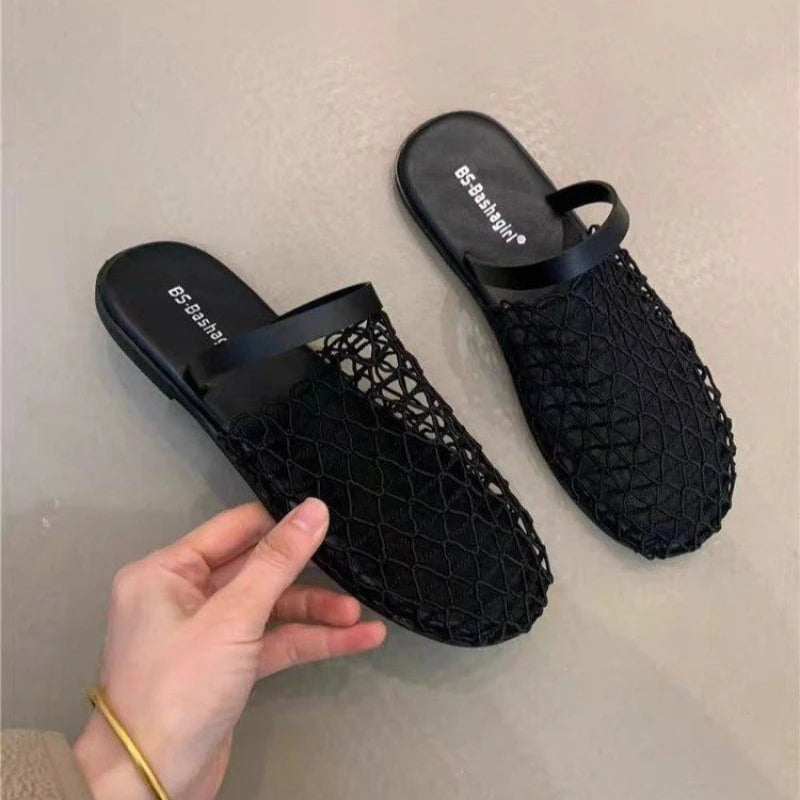 Woven Mesh Flat Slippers for Women Lightweight Breathable Open Toe Casual Sandals Black Trim Mule Shoes Summer Beach Walking