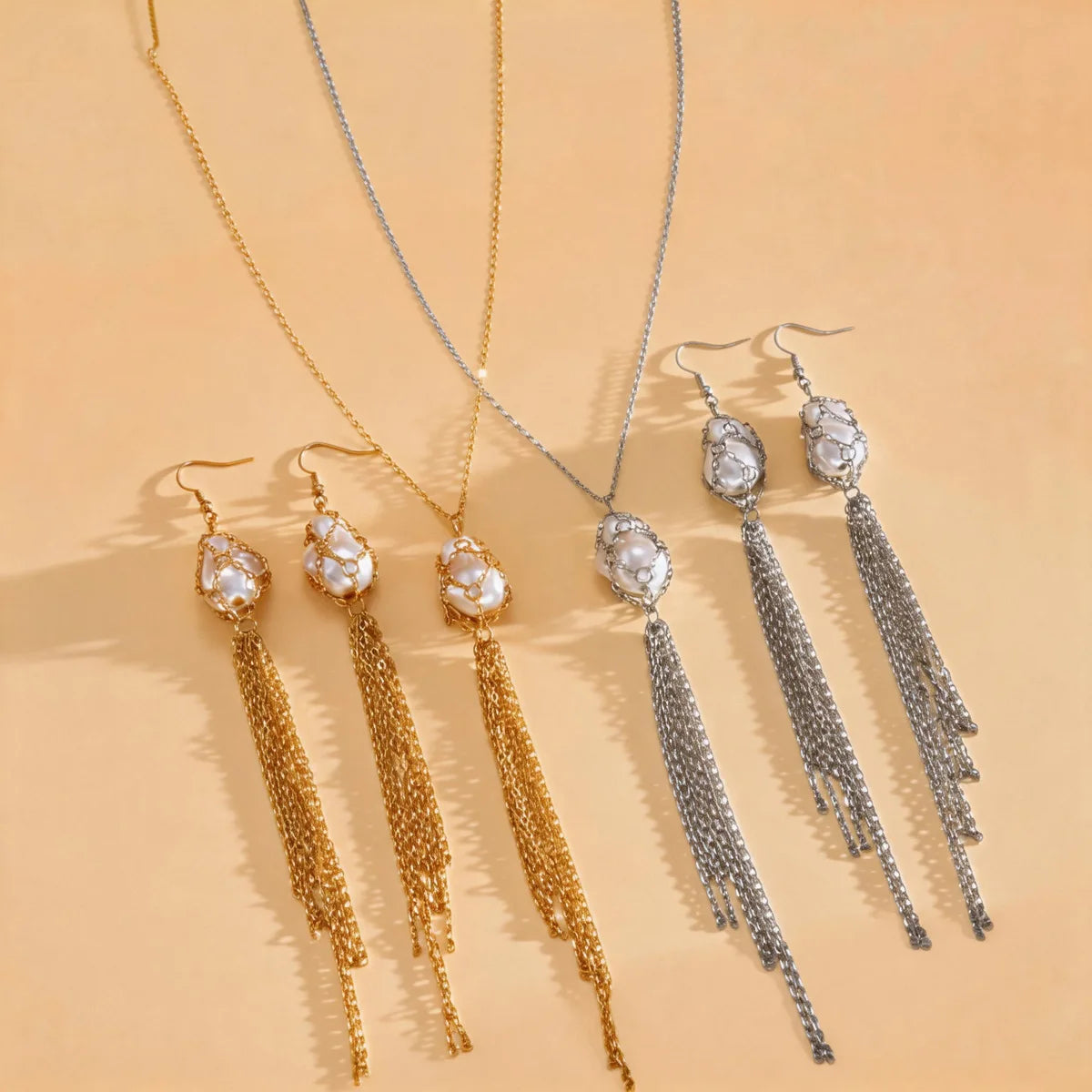 DOO MEI Baroque Pearl Pendnat Necklaces Multi-layer Long Chains Necklace Minimalist Imitation Pearl Tassel Necklace Punk Jewelry