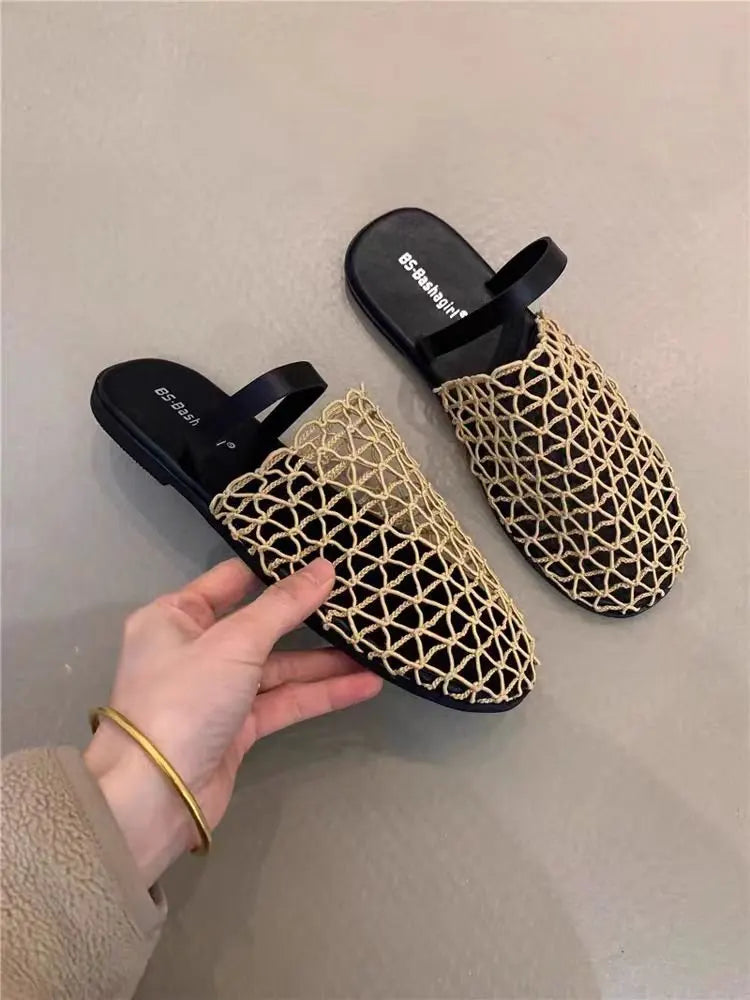 Woven Mesh Flat Slippers for Women Lightweight Breathable Open Toe Casual Sandals Black Trim Mule Shoes Summer Beach Walking