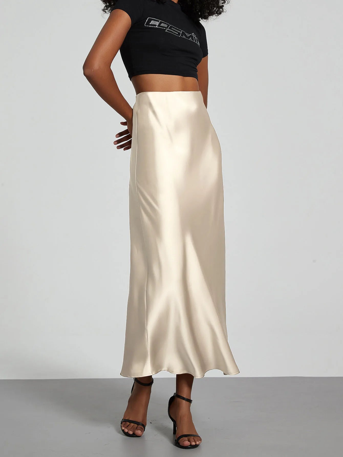 Minimalist Satin Midi Skirt  High Waist Bias Cut Flowy Hem Top for Office & Casual Streetwear
